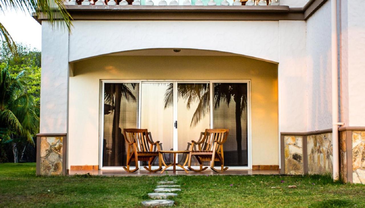 Villas Iguana A-13 Beachfront Condo Luaran gambar